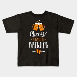 Beer Pregnancy Announcement Tee Cheers A Baby is Brewing Kids T-Shirt